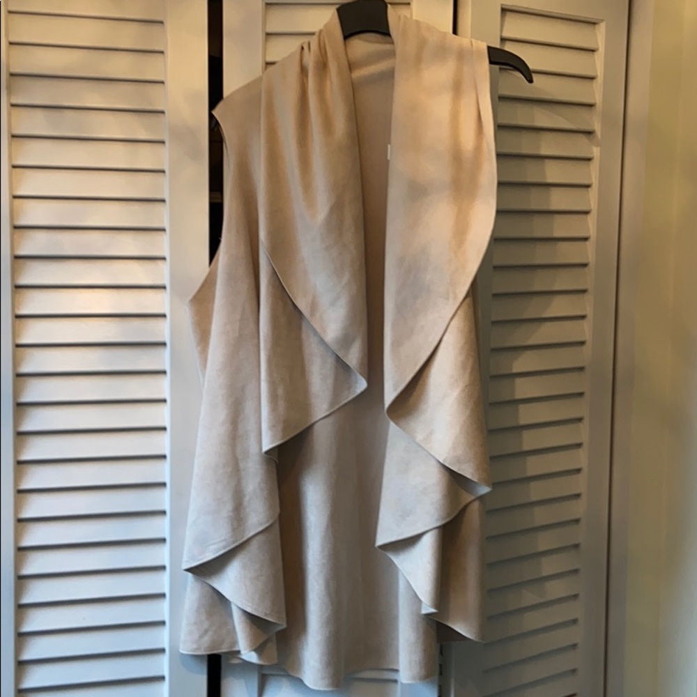 Look Faux Suede Long Vest